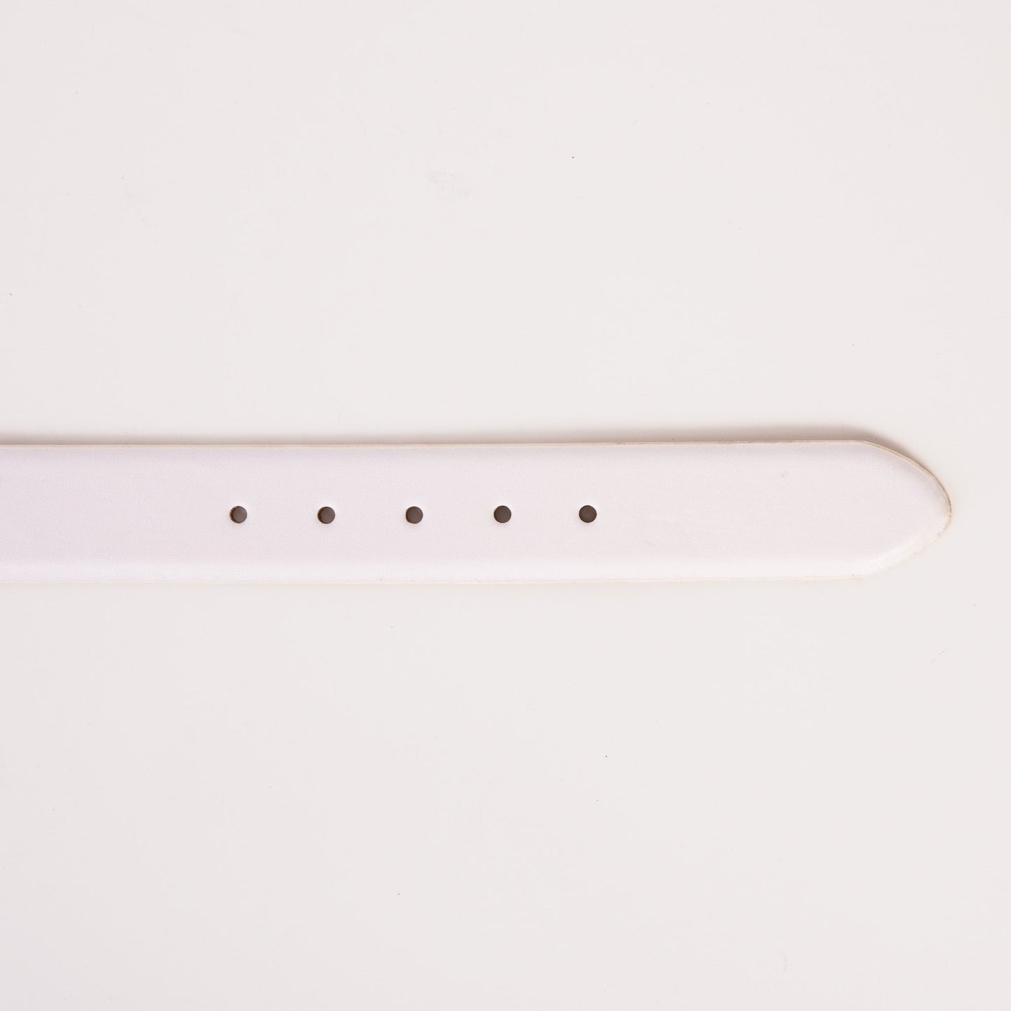 The Urgup White Calfskin Belt