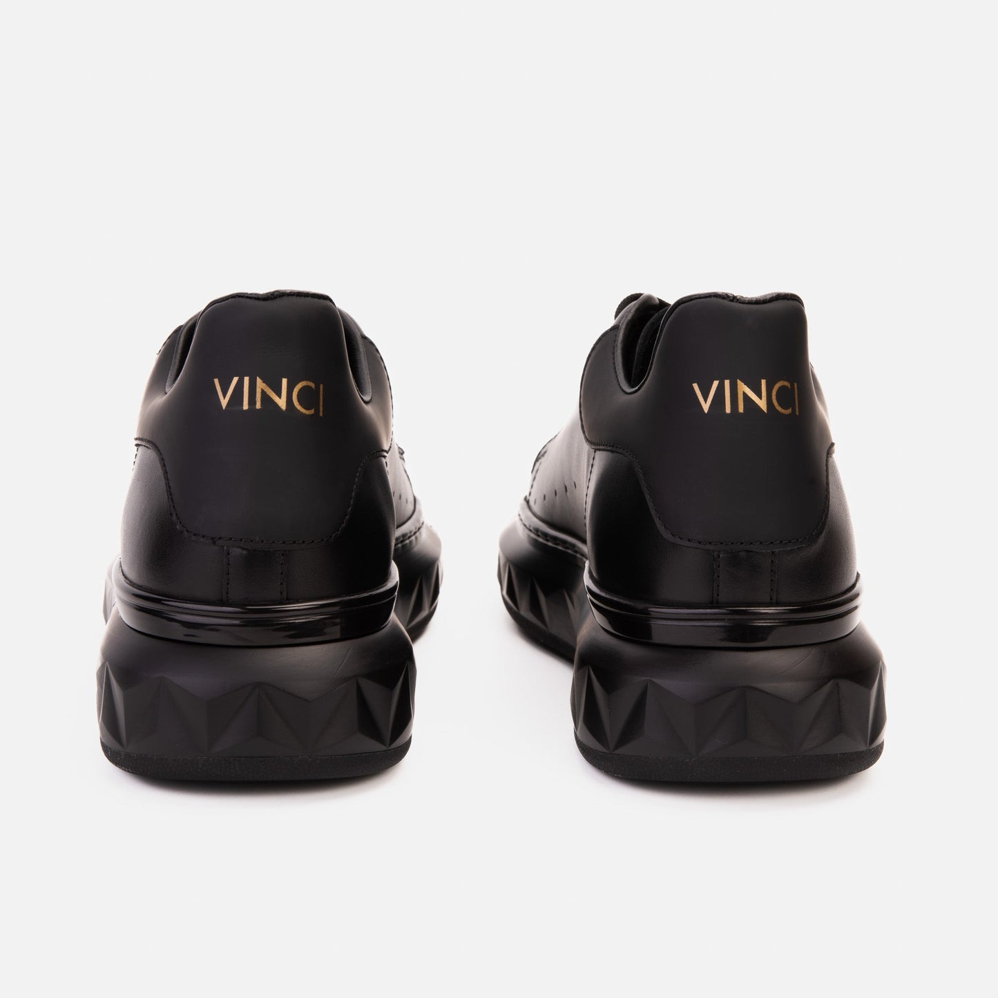 The Linq Black Leather Men Sneaker