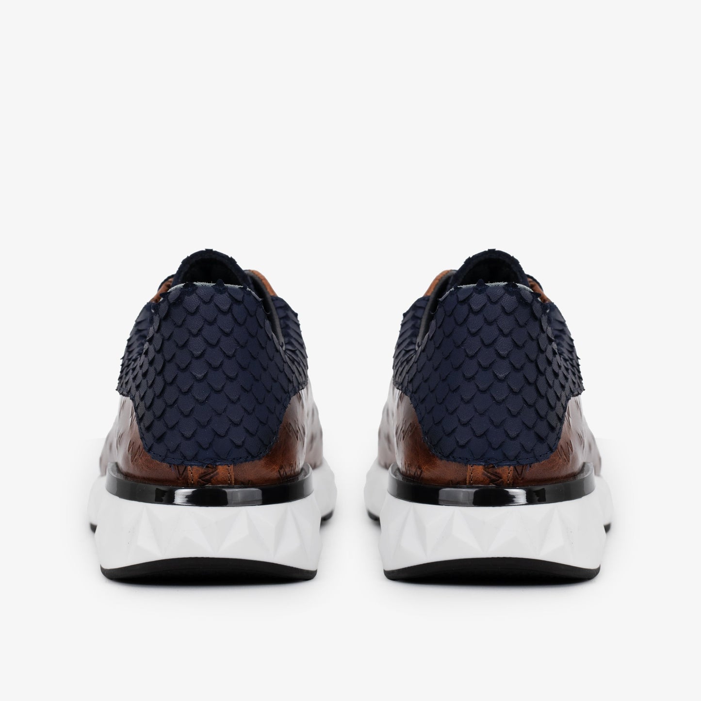 The Caesars Navy & Tan Leather Men Sneaker